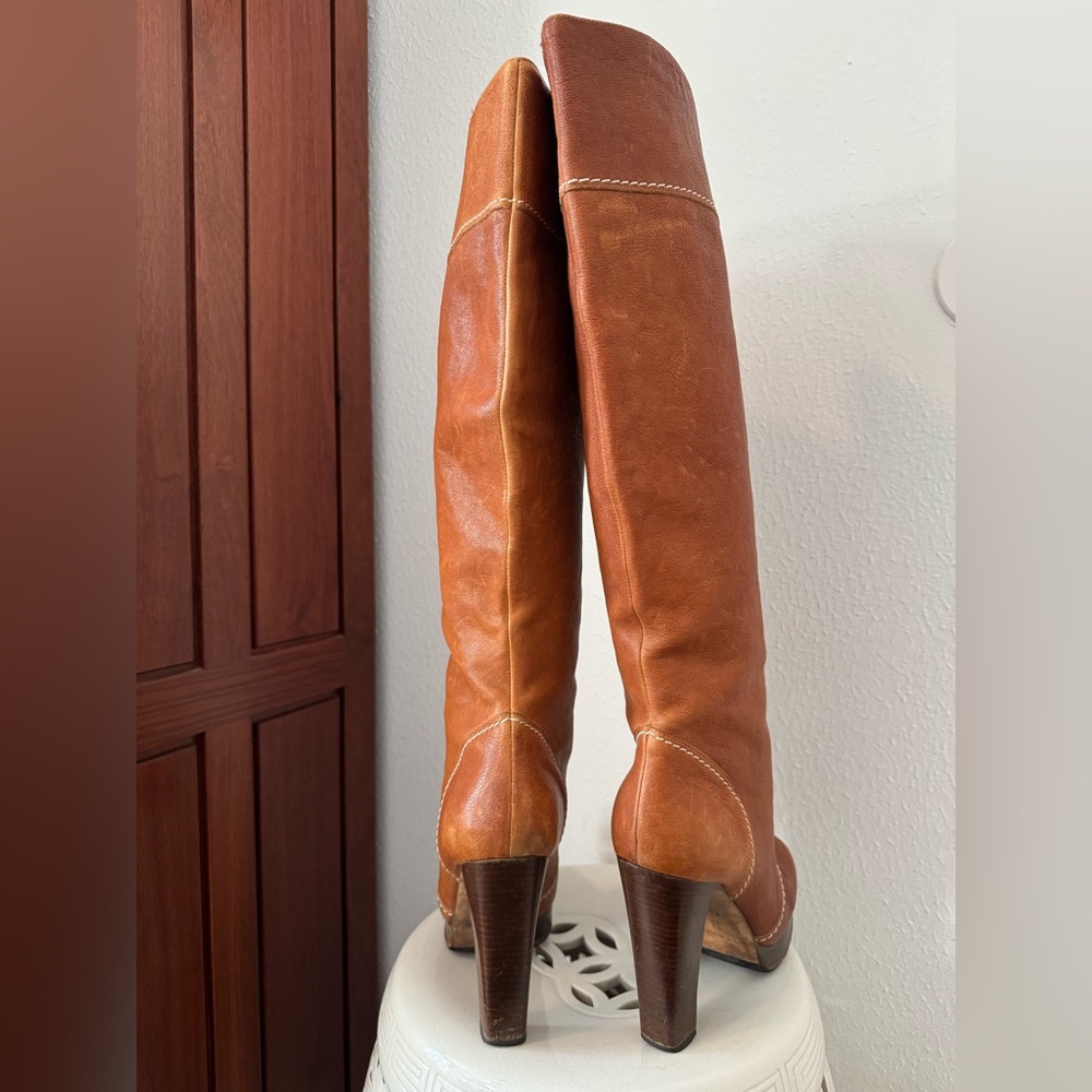Michael Kors McGraw Knee-high boot on cognac size 10 - Picture 6 of 9